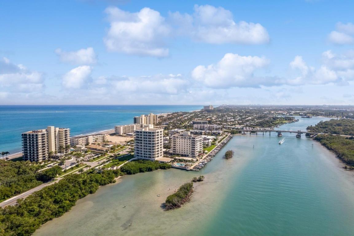 TEQUESTA TOWERS CONDO - Residential