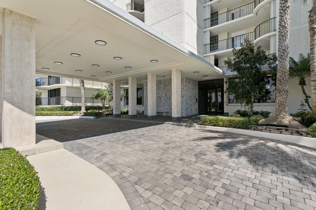Photo of 400 Beach Road #903, Tequesta, FL 33469 (MLS # R11122487)