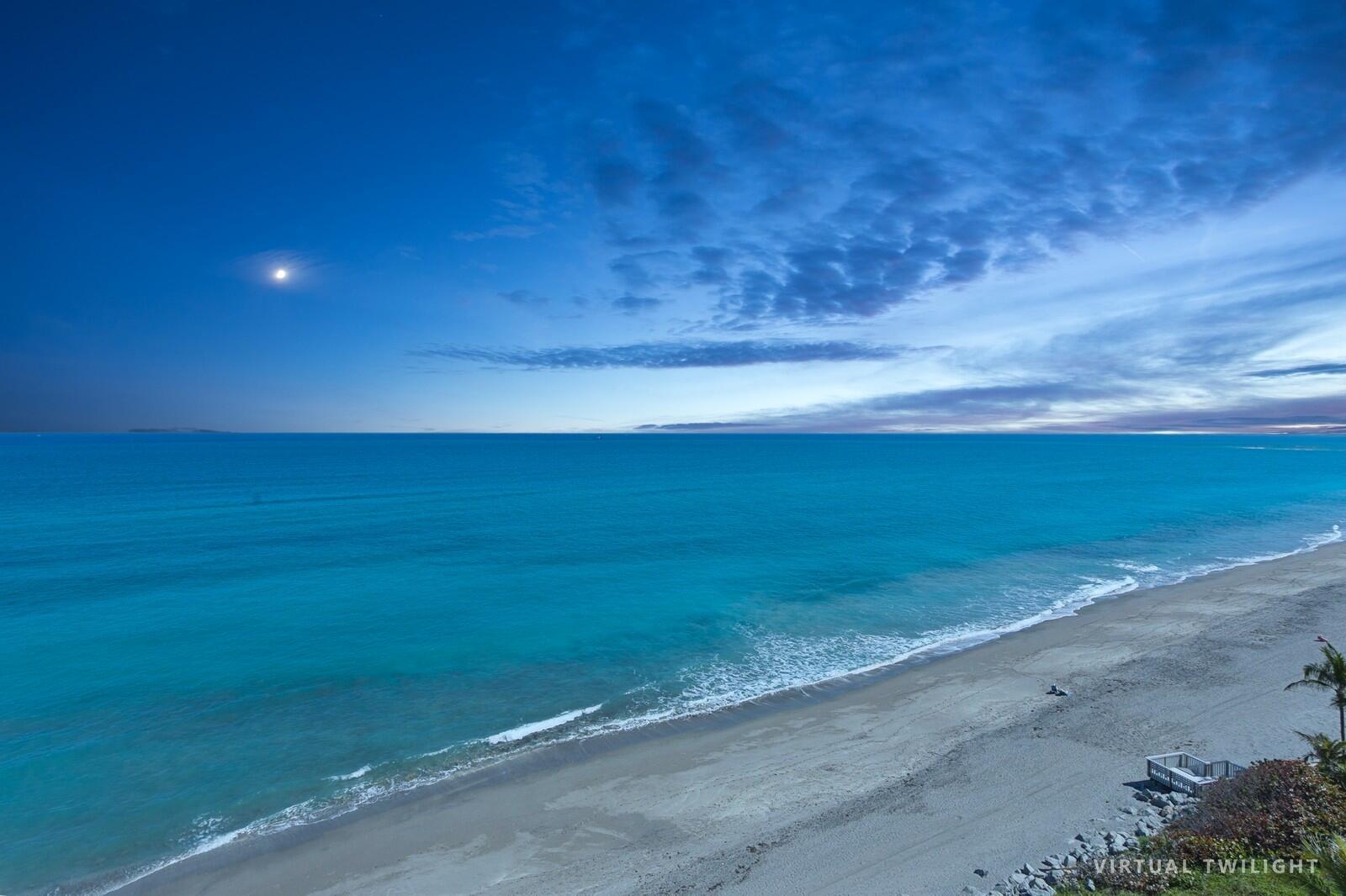 TEQUESTA TOWERS CONDO - Residential