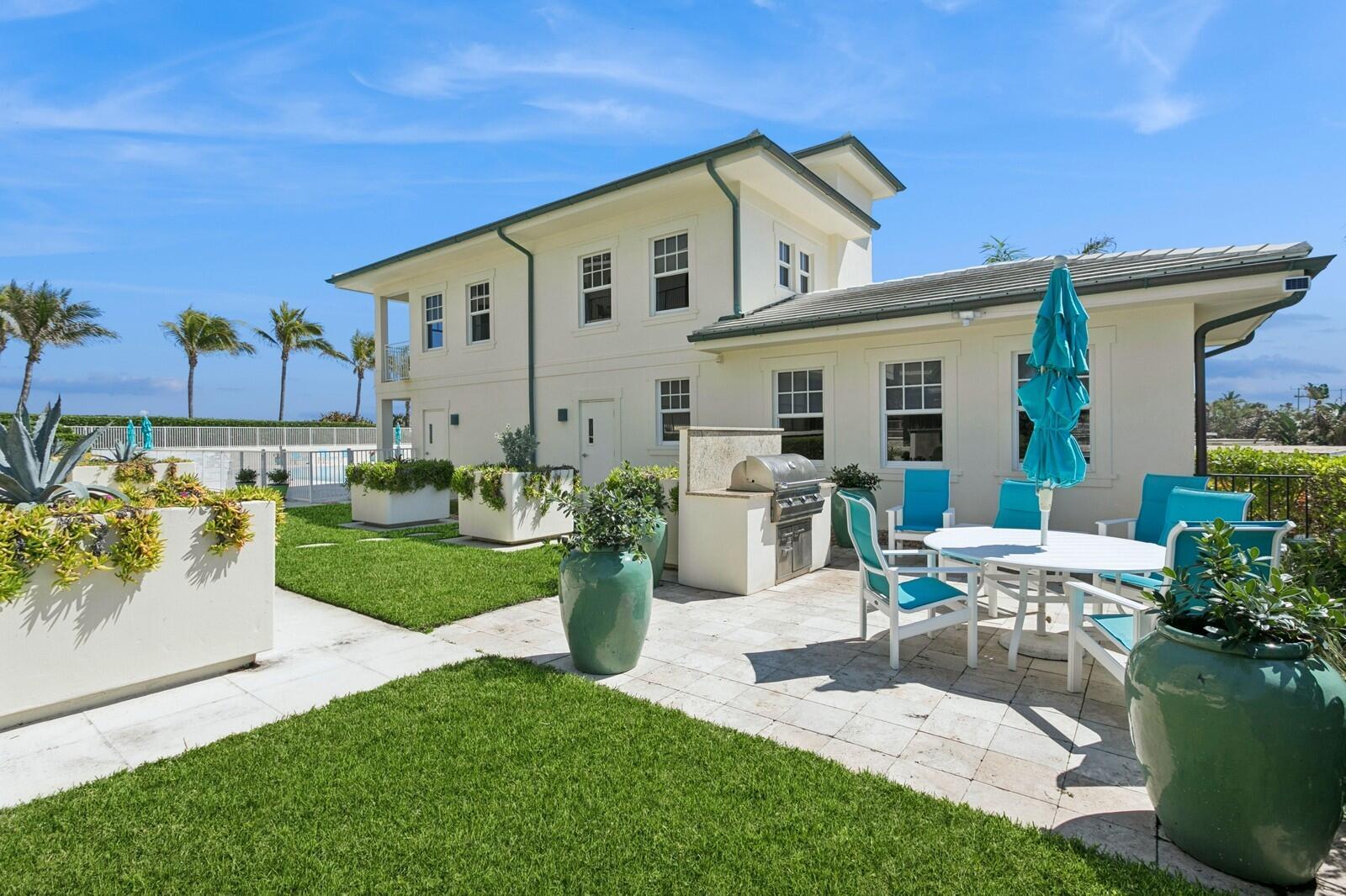 TEQUESTA TOWERS CONDO - Residential