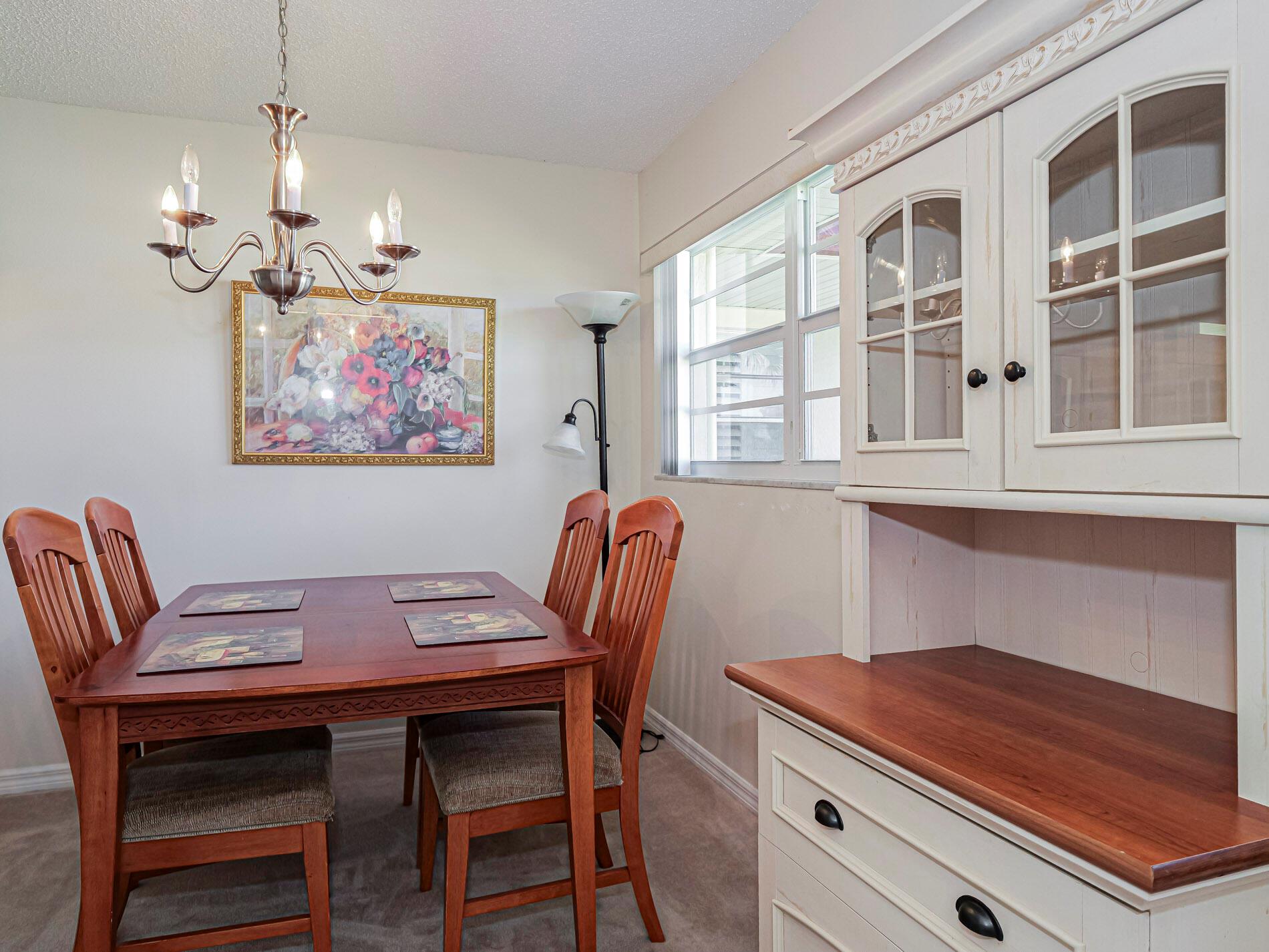 VISTA ROYALE PHASE IV BLD - Residential Lease