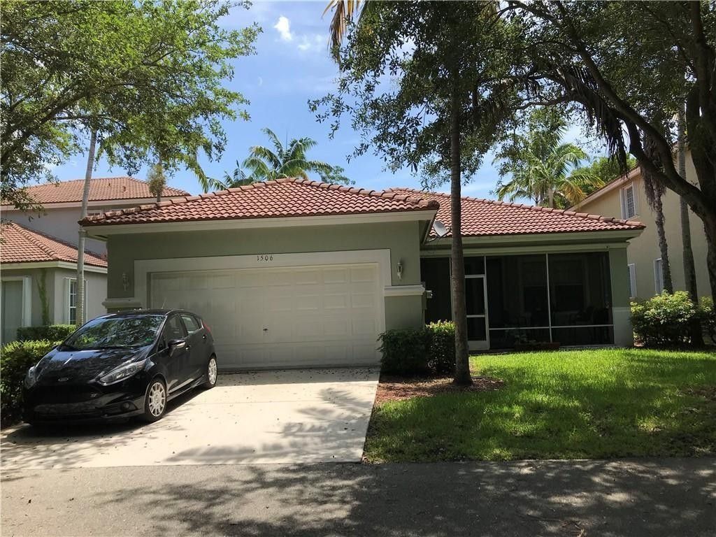Photo of 1506 Fenton Drive, Delray Beach, FL 33445 (MLS # F10476254)