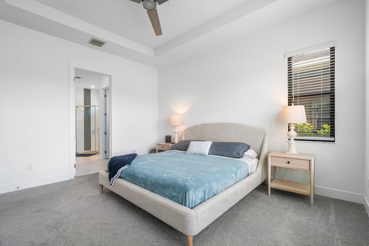 CRESSWIND PALM BEACH - Residential