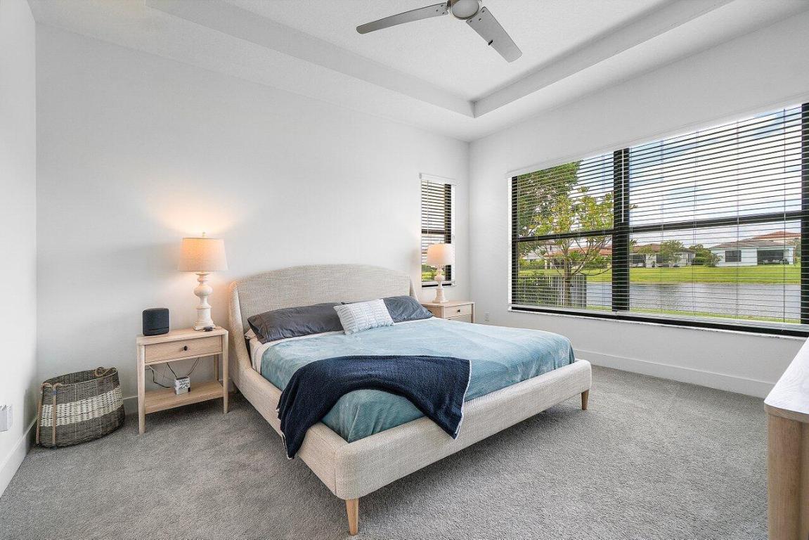 CRESSWIND PALM BEACH - Residential