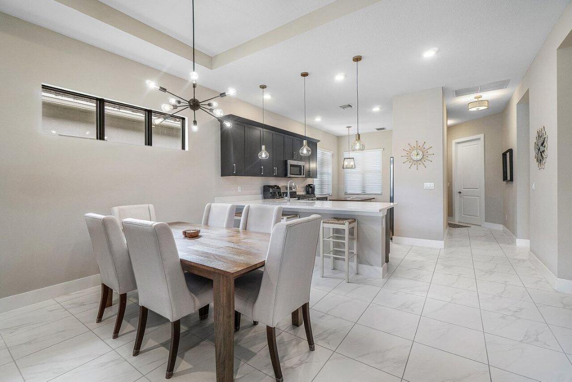 CRESSWIND PALM BEACH - Residential