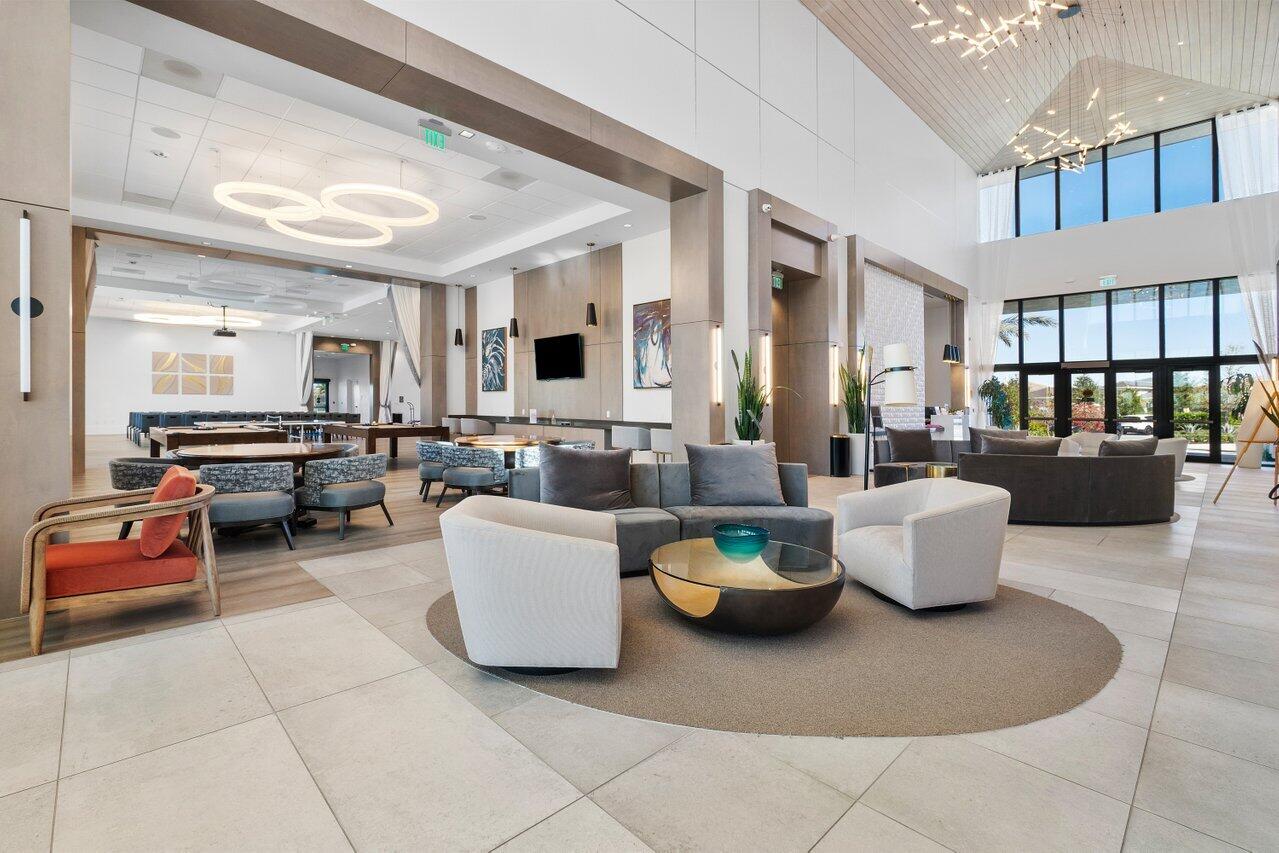 CRESSWIND PALM BEACH - Residential