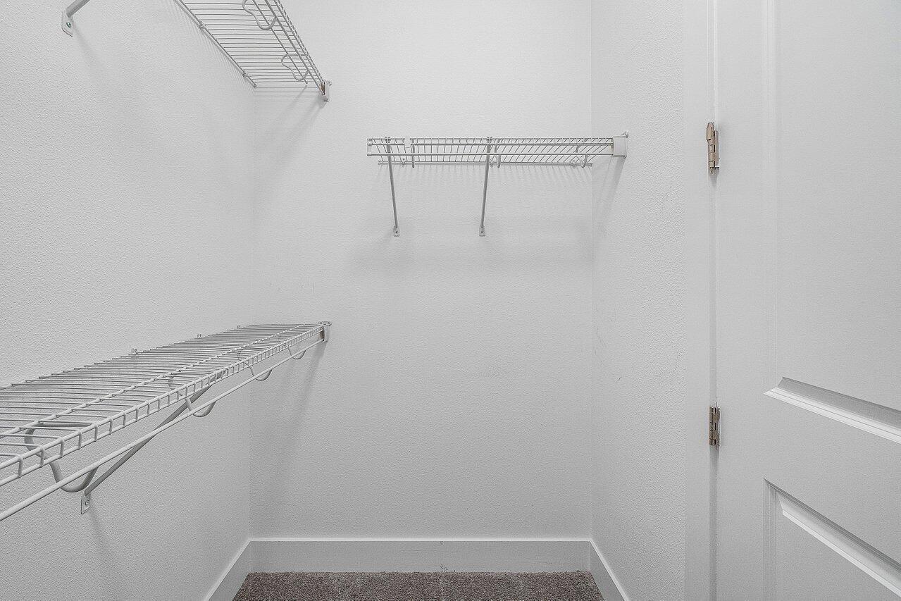 CRESSWIND PALM BEACH - Residential