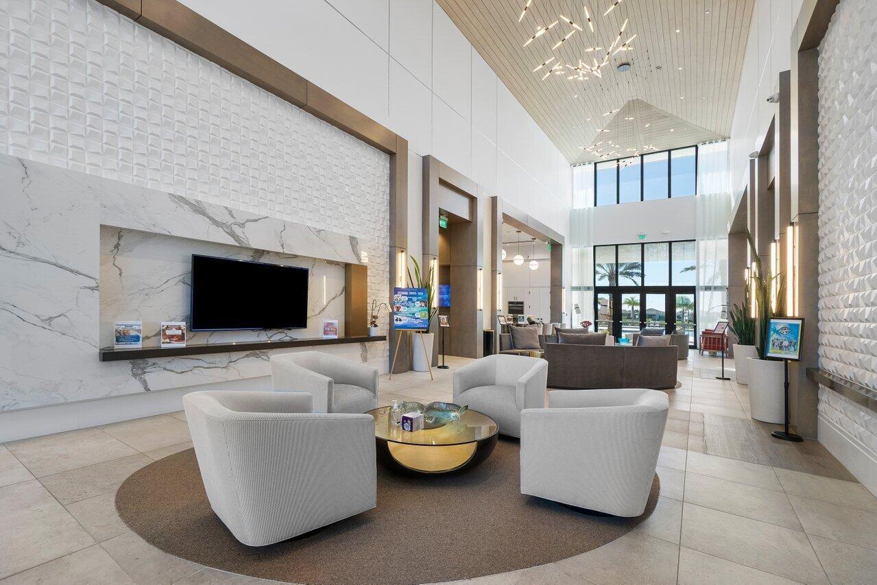 CRESSWIND PALM BEACH - Residential