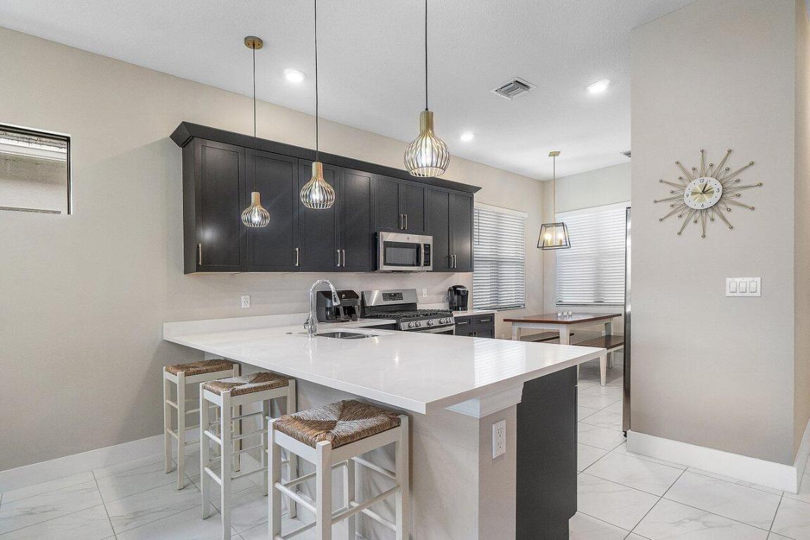 CRESSWIND PALM BEACH - Residential