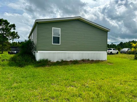 A home in Okeechobee