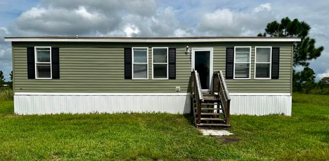 A home in Okeechobee