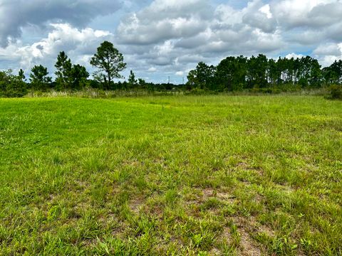 A home in Okeechobee