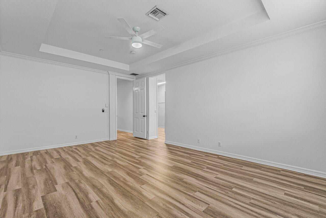 CARRIAGE POINTE TOWNHOMES PUD - Residential