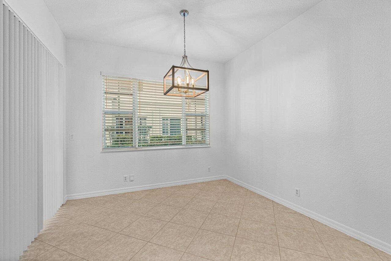 CARRIAGE POINTE TOWNHOMES PUD - Residential