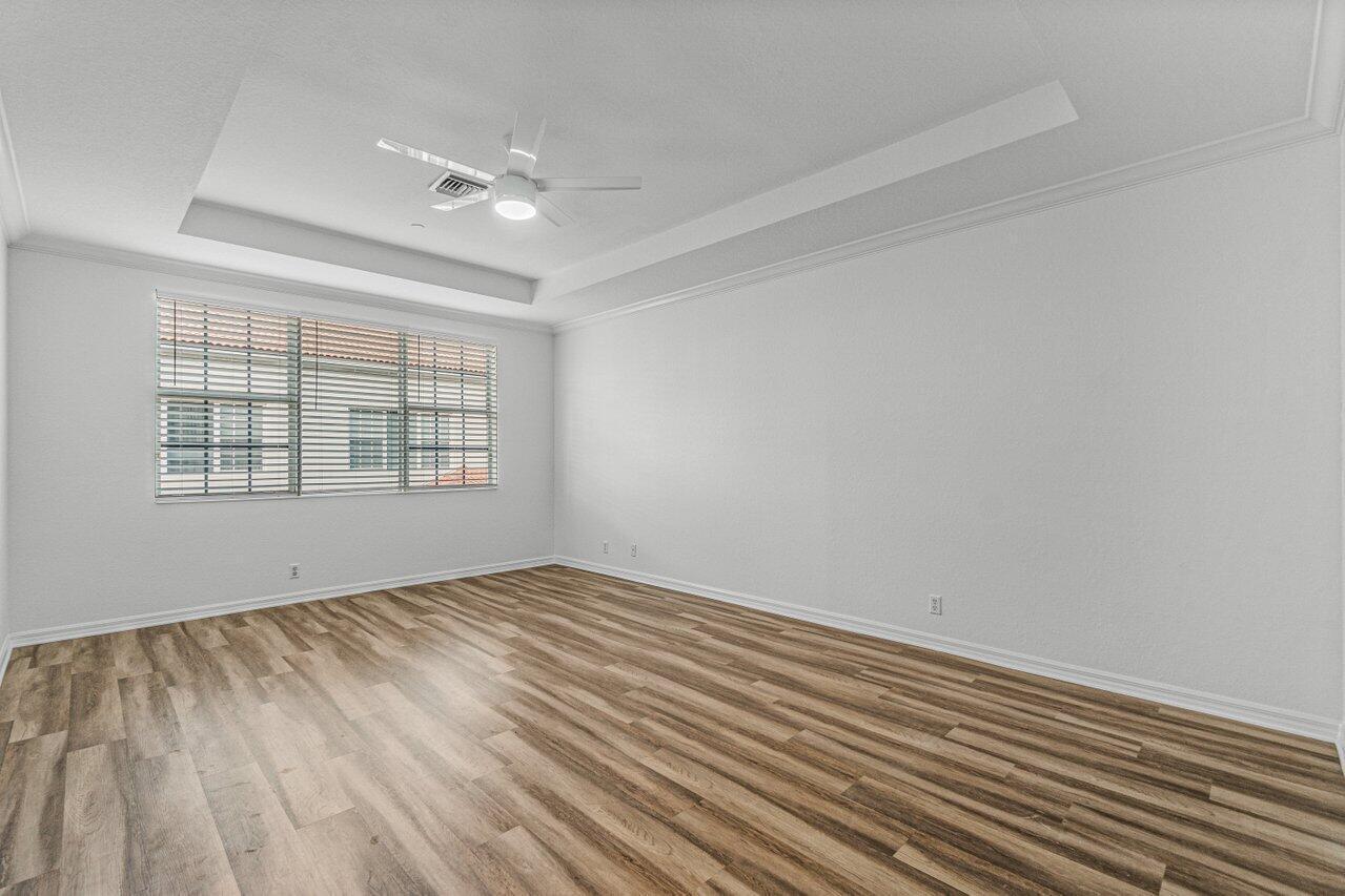 CARRIAGE POINTE TOWNHOMES PUD - Residential