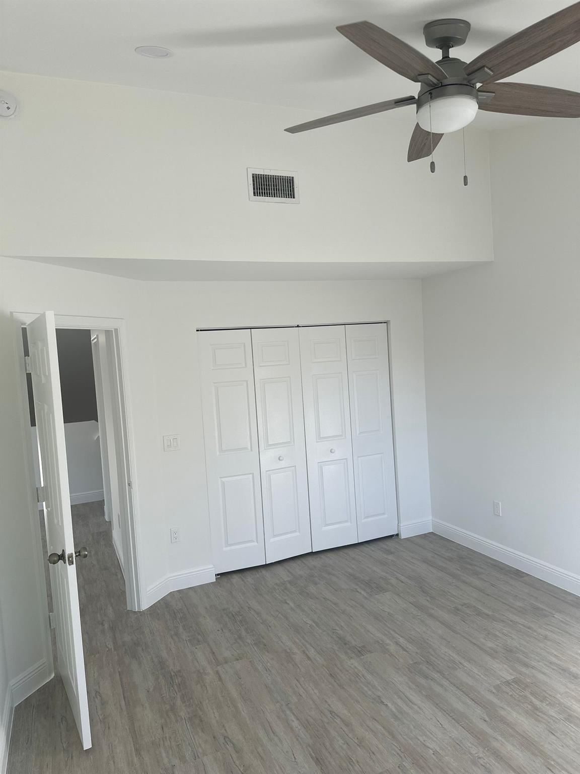 PARK TERRACES TOWNHOME - Residential Lease