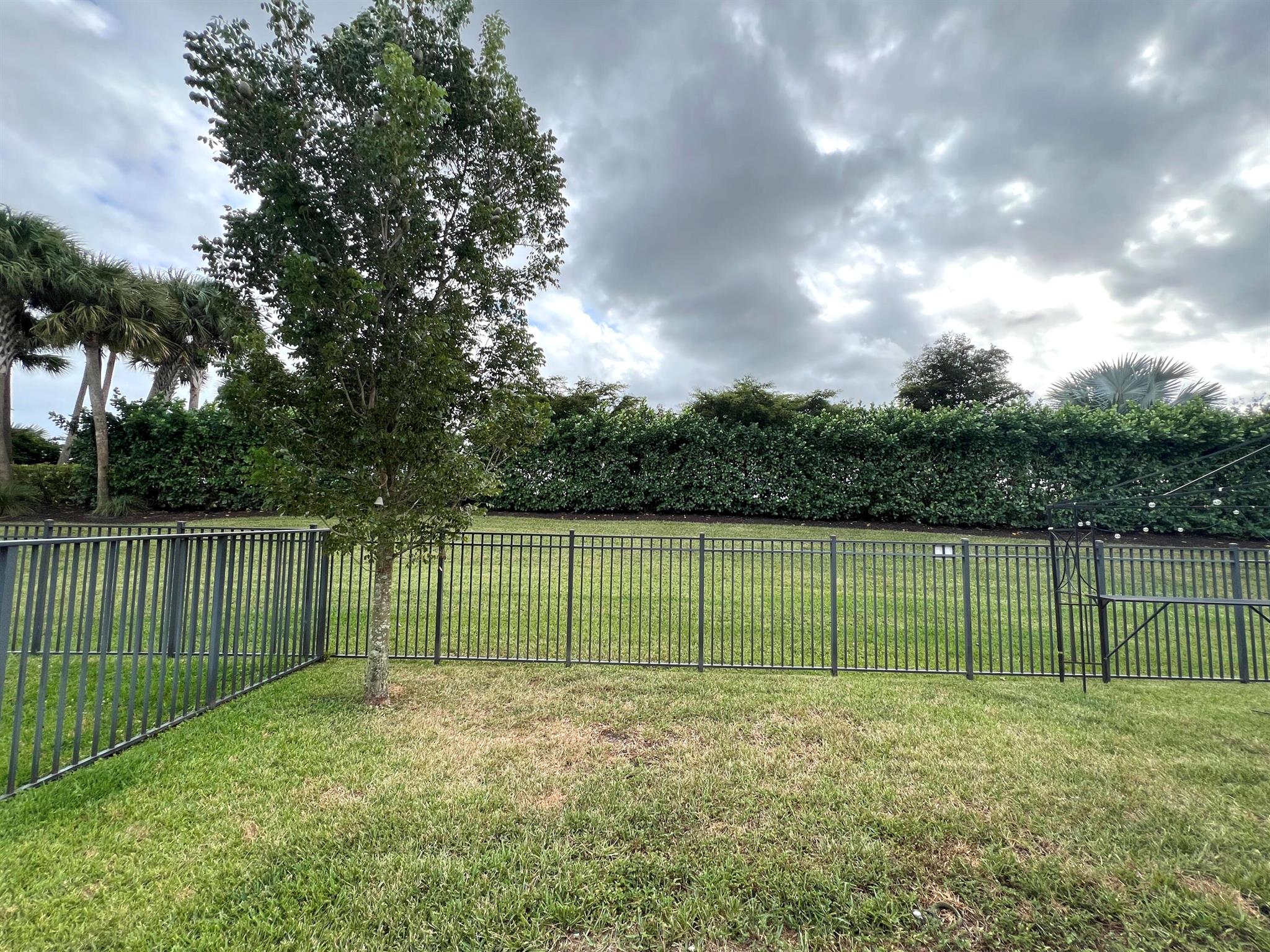 SKY COVE - Residential