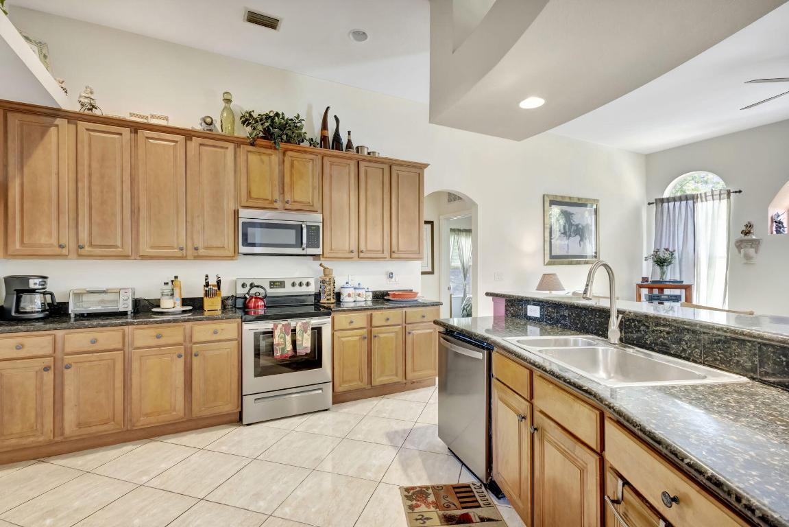 PORT ST LUCIE SECTION 20 - Residential