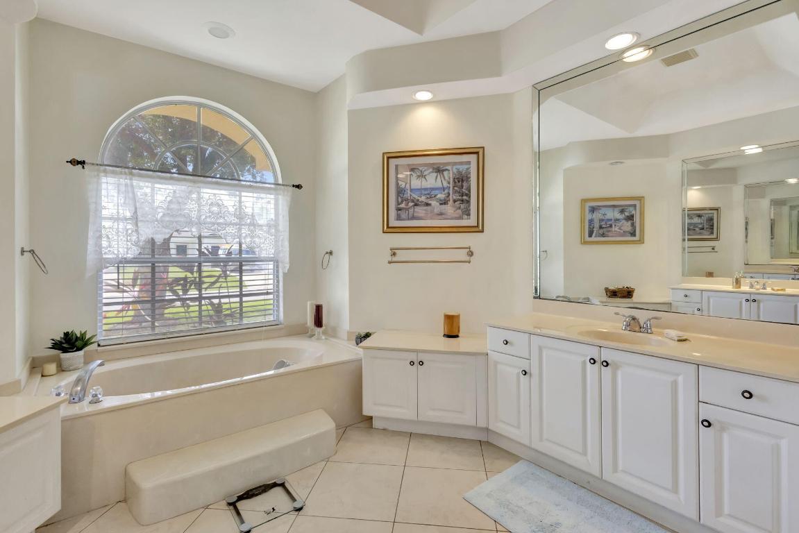 PORT ST LUCIE SECTION 20 - Residential