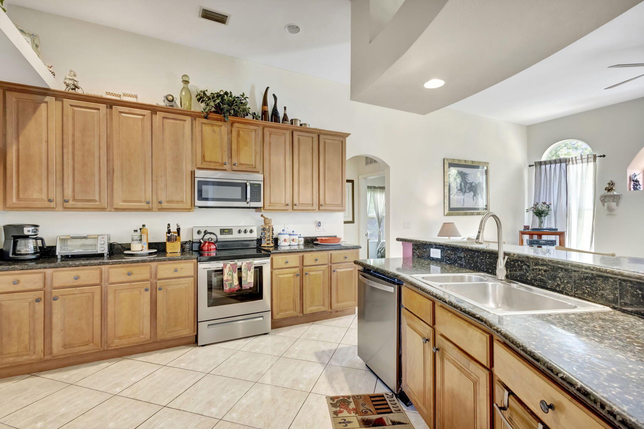 PORT ST LUCIE SECTION 20 - Residential