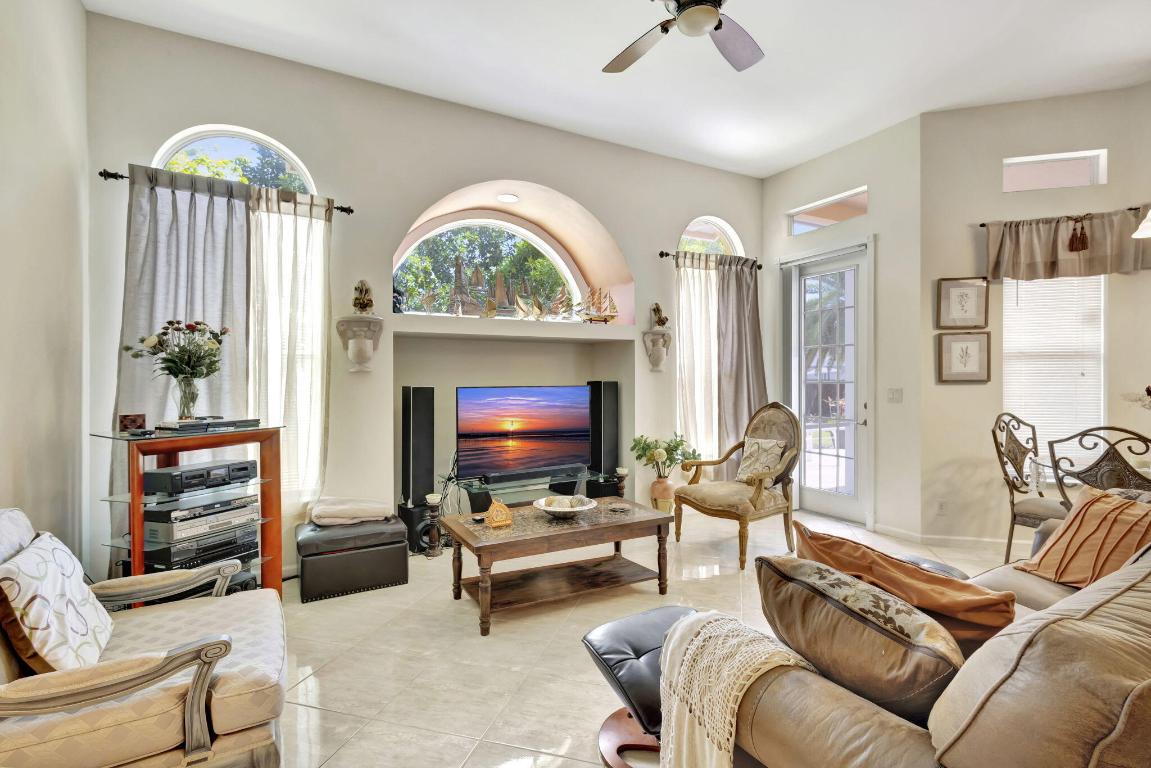 PORT ST LUCIE SECTION 20 - Residential