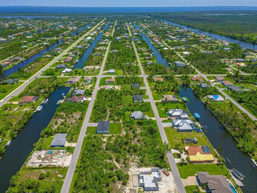 PORT CHARLOTTE SEC 82 - Residential Lease