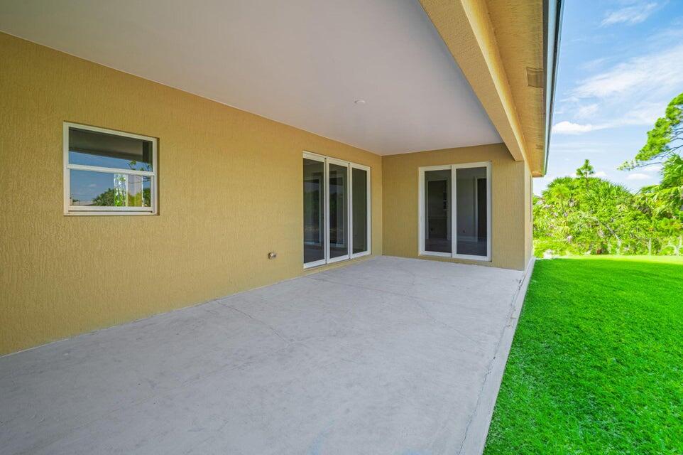 PORT CHARLOTTE SEC 82 - Residential Lease