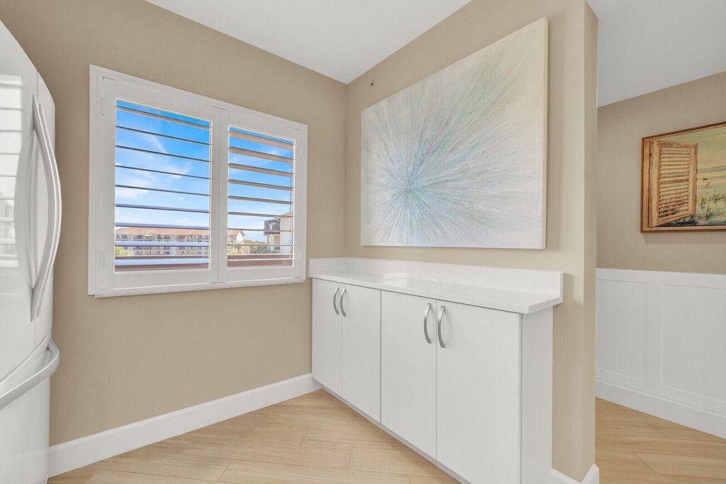 Photo of 1001 Seafarer Circle #405, Jupiter, FL 33477 (MLS # B26006715)