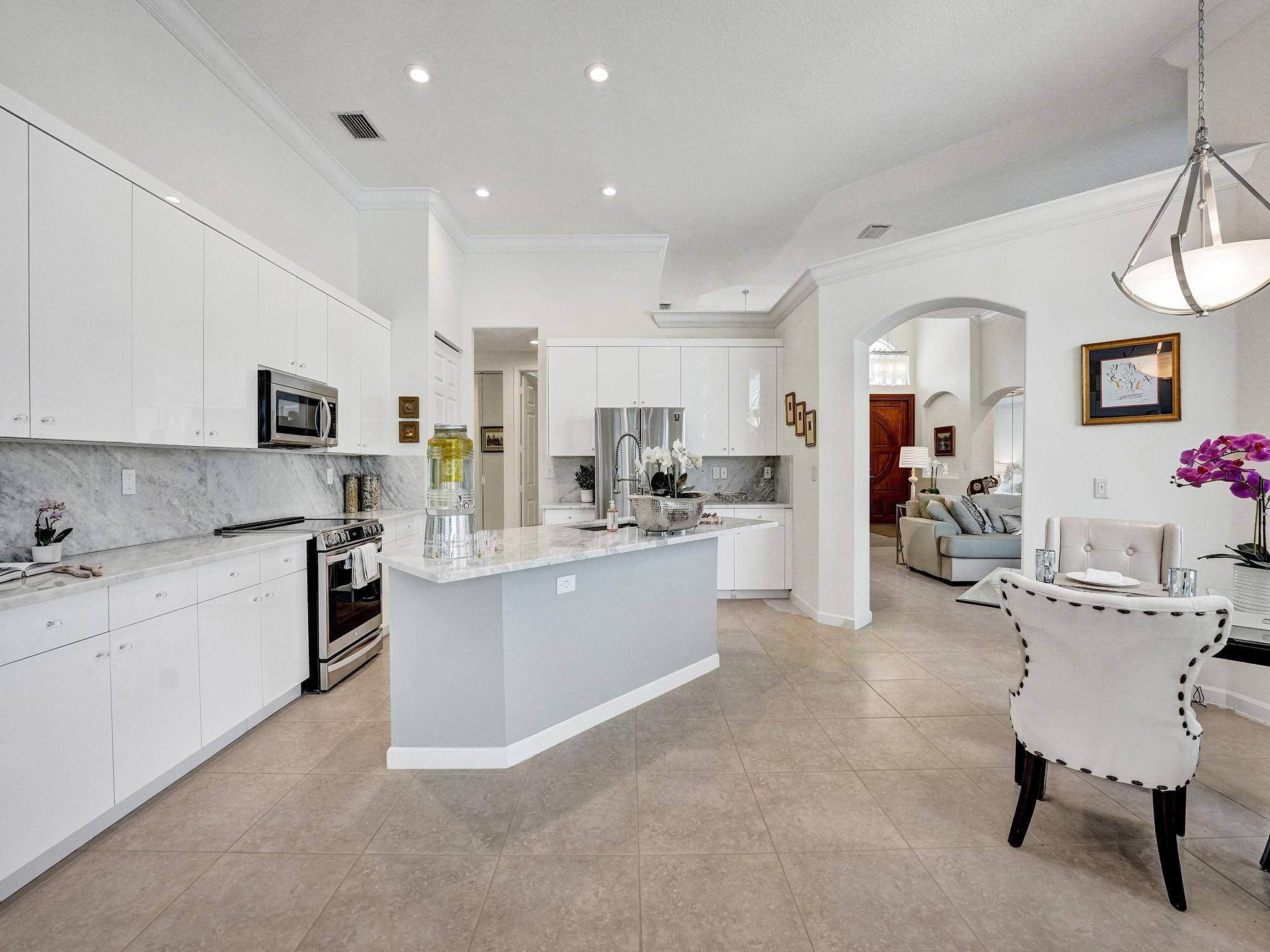 MADISON GREEN 1 PARS A, H AND K - Residential Lease