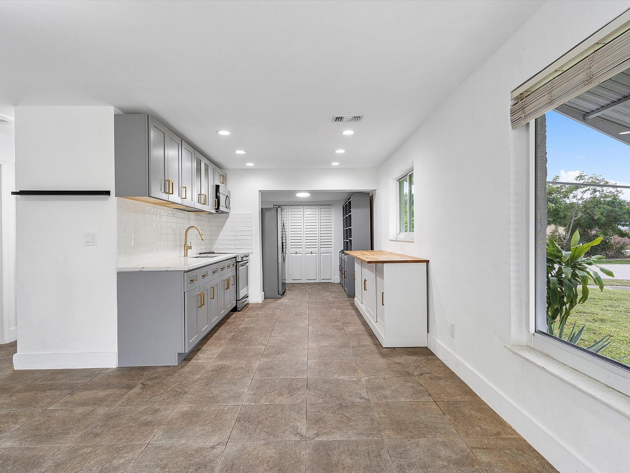 Playland Village Sec 2 50 - Residential