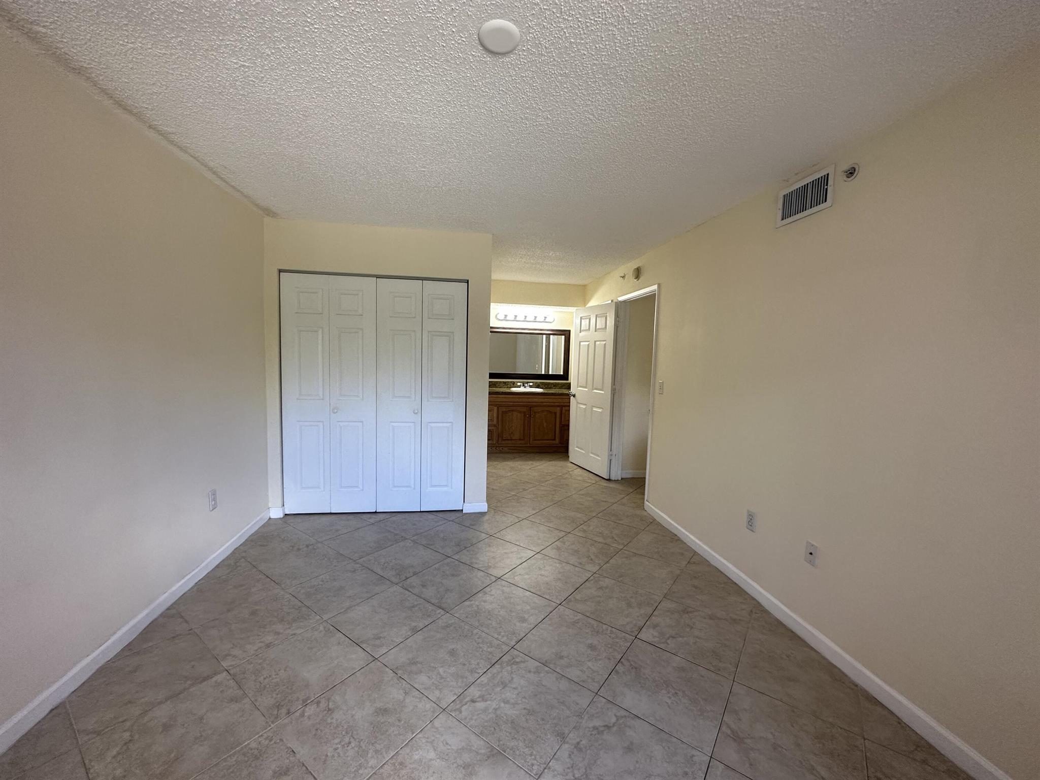 RIVIERA PALMS CONDO - Residential Lease