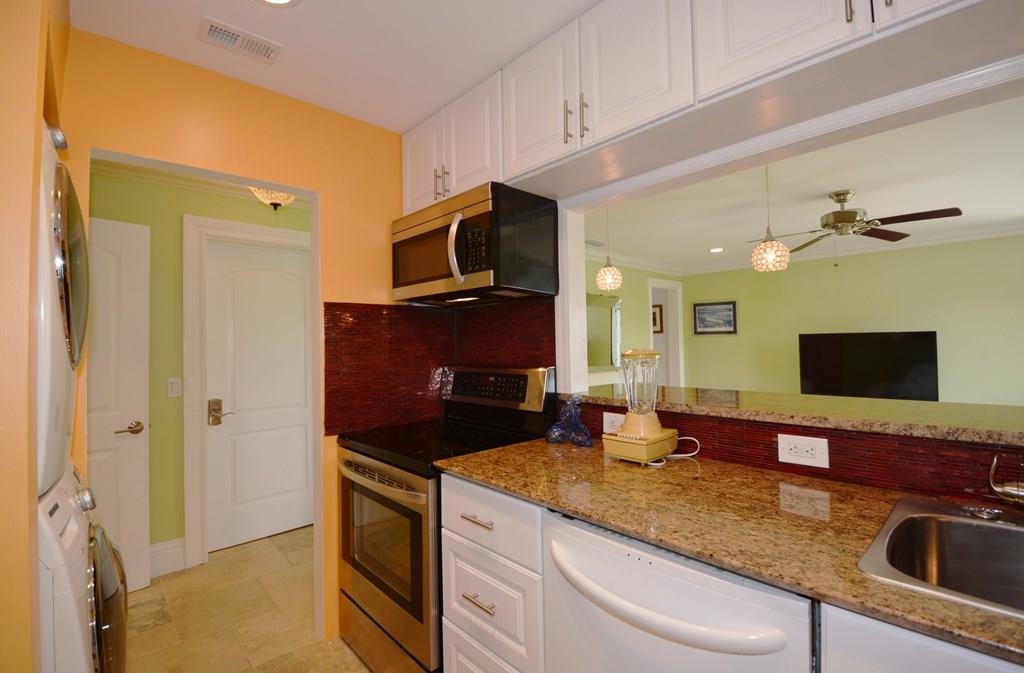 Wilton Manors Waterfront - Residential