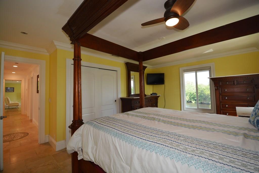 Wilton Manors Waterfront - Residential