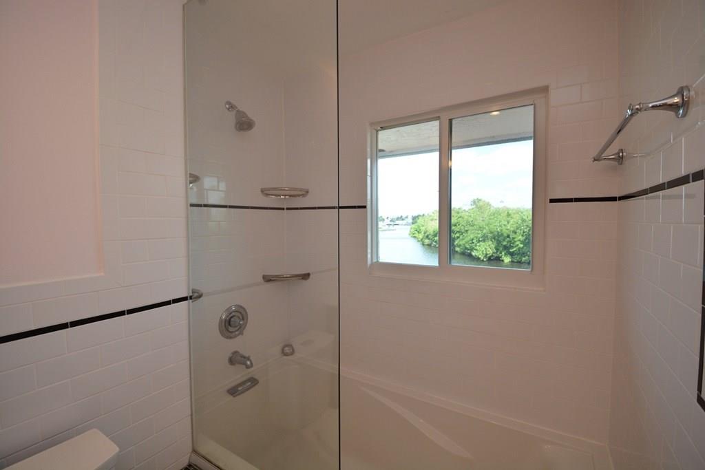 Wilton Manors Waterfront - Residential