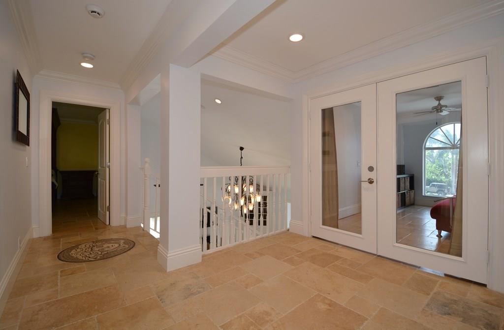 Wilton Manors Waterfront - Residential