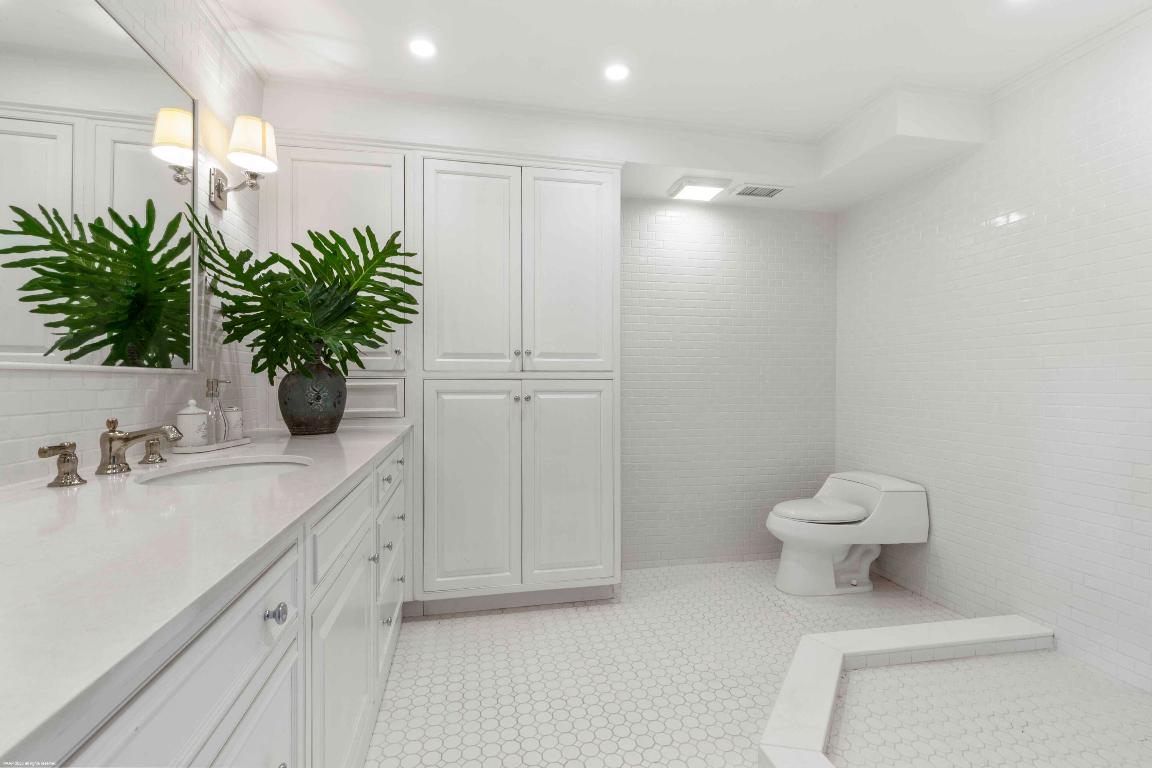 LA QUINTA CONDO - Residential