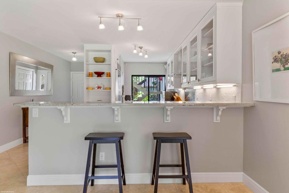 LA QUINTA CONDO - Residential