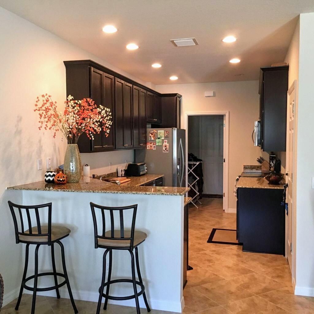 Photo of 1327 N Community Dr, Jupiter, FL 33458 (MLS # R11053449)