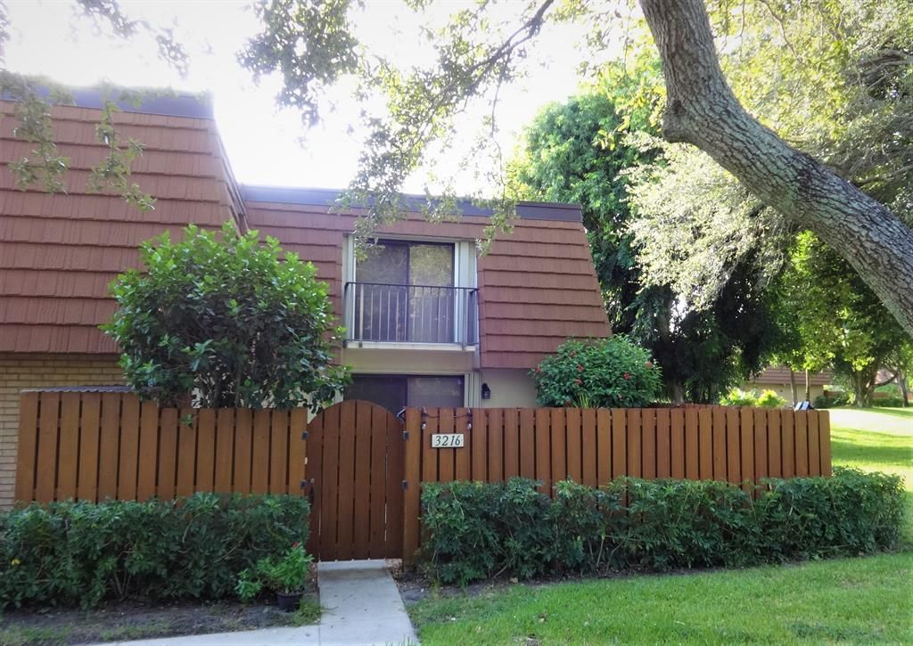 Photo of 3216 32nd Court, Jupiter, FL 33477 (MLS # R10742873)