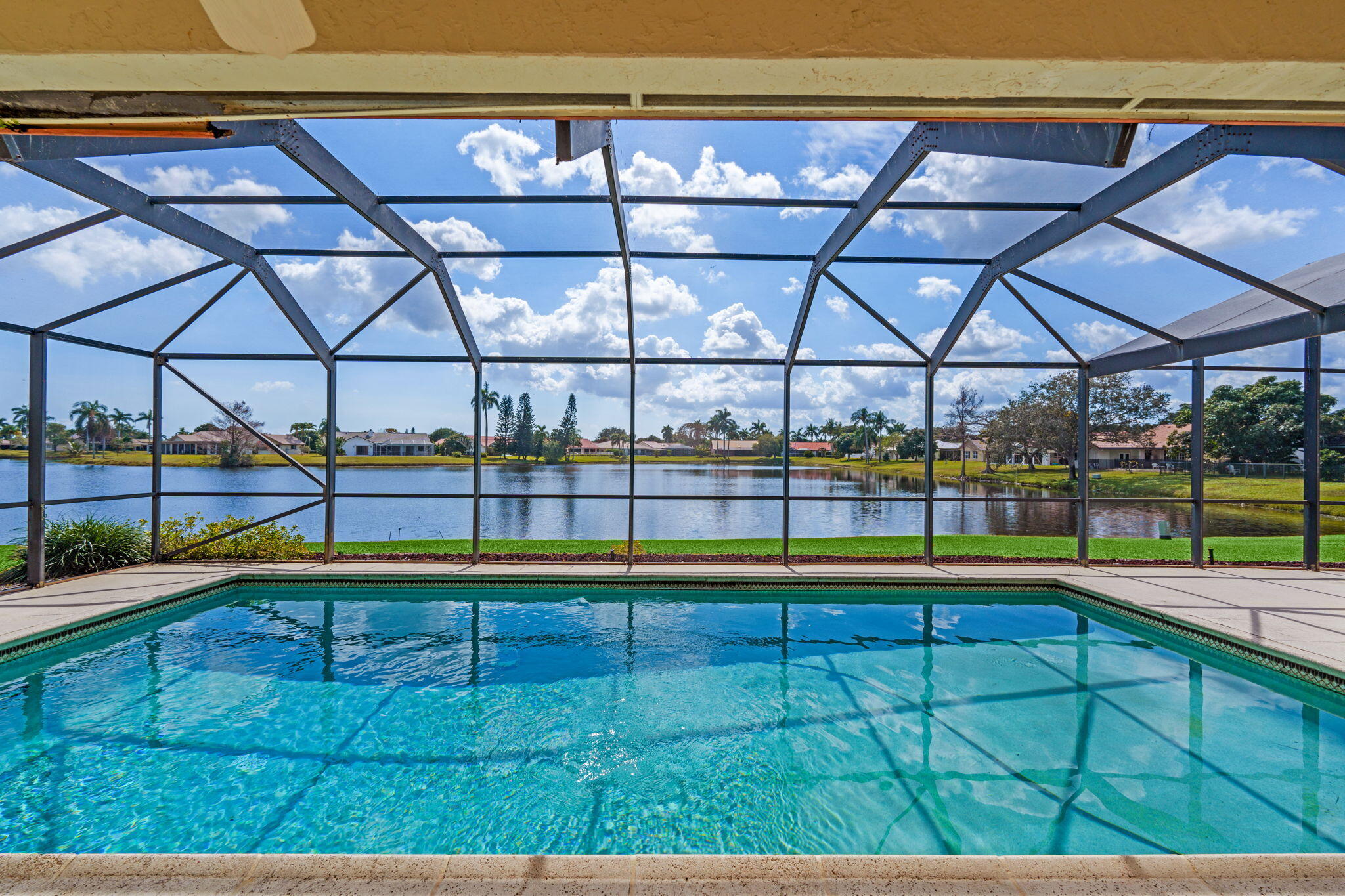 CRANBROOK LAKE ESTATES - Residential