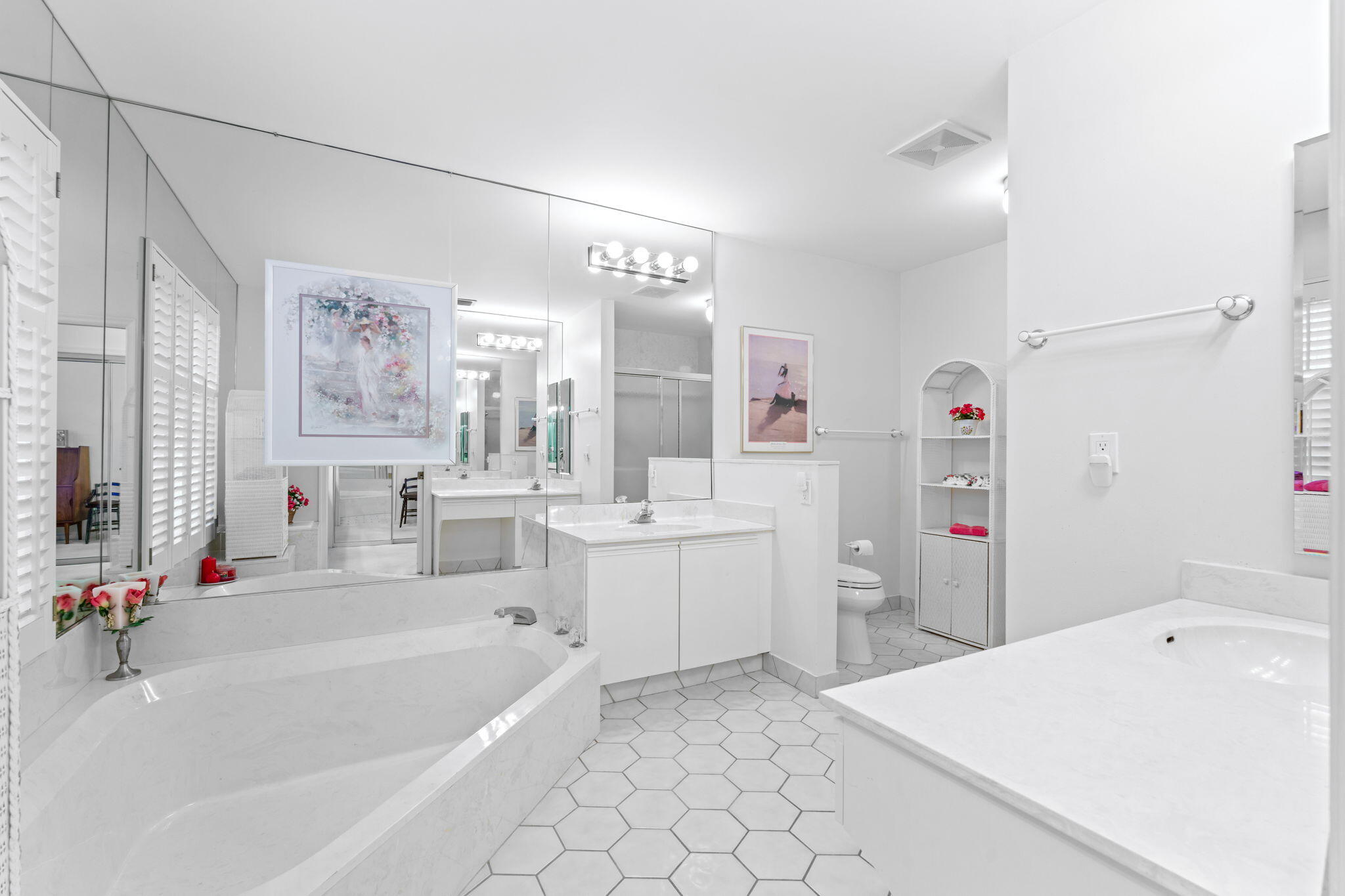 CRANBROOK LAKE ESTATES - Residential