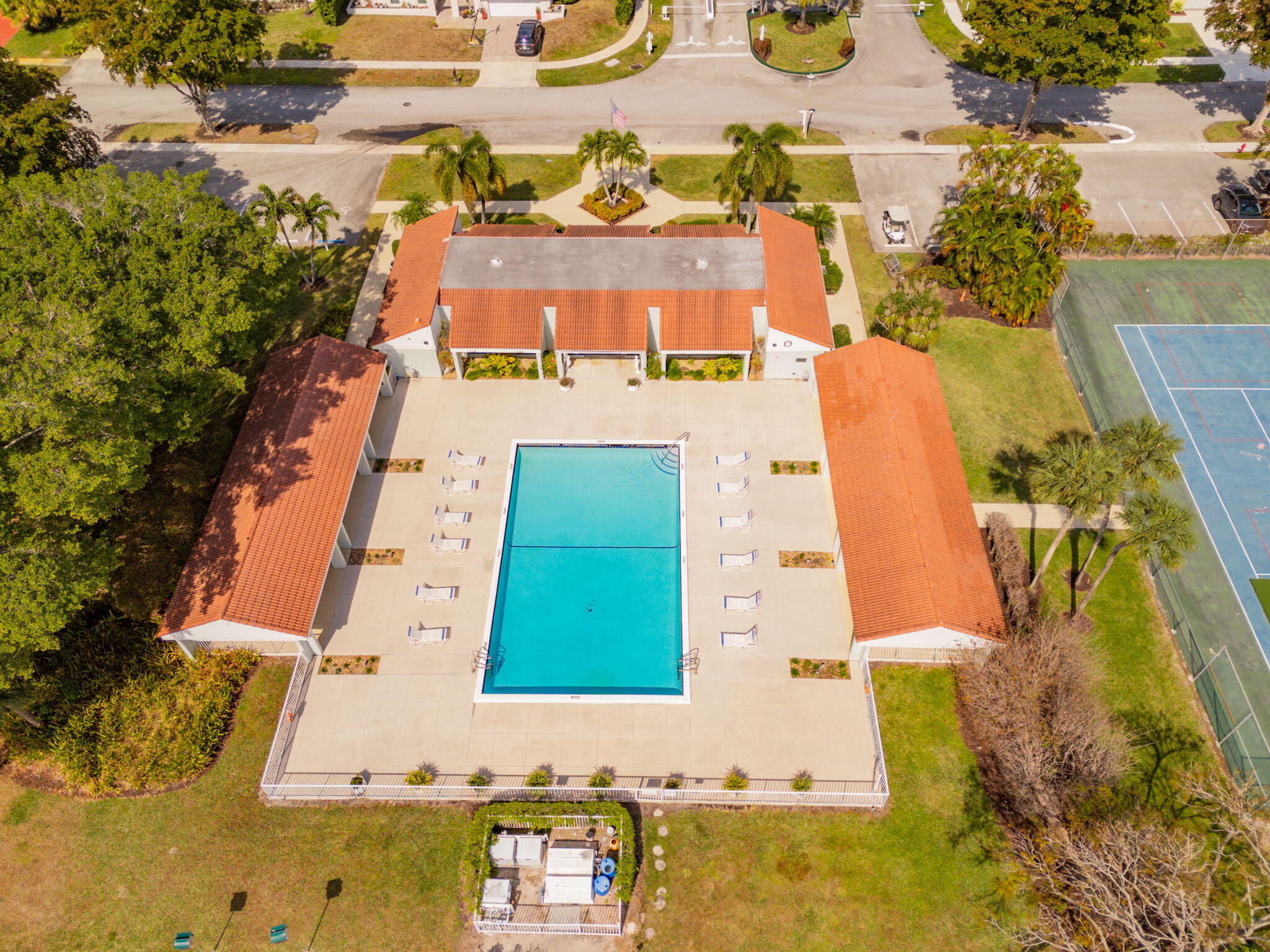 CRANBROOK LAKE ESTATES - Residential