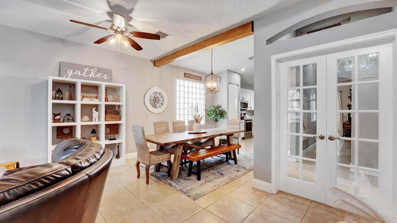 VILLAGES OF WINDSOR 4 - Residential