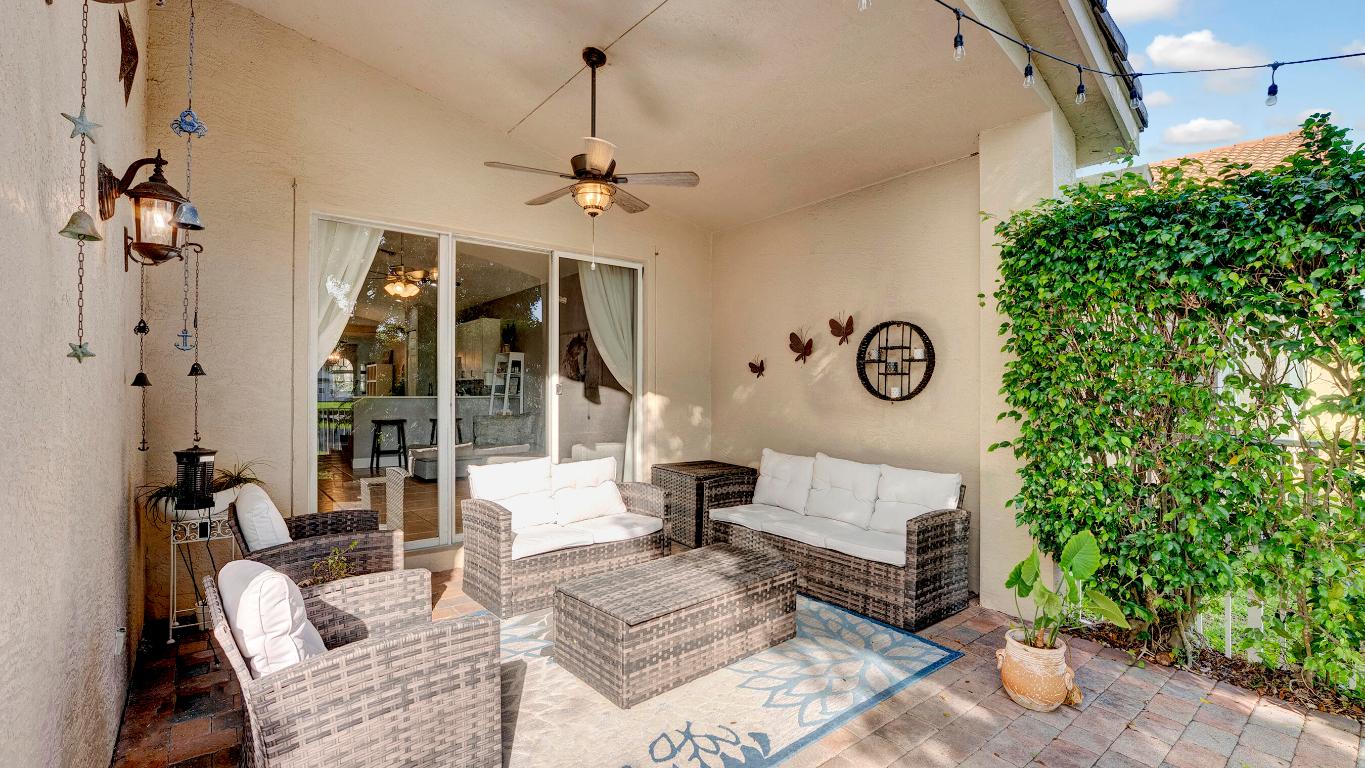 VILLAGES OF WINDSOR 4 - Residential