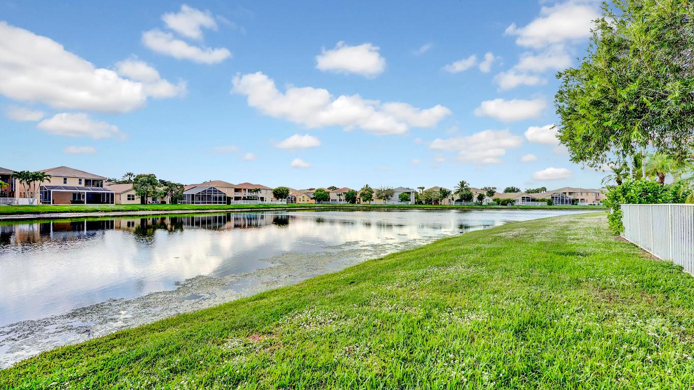 VILLAGES OF WINDSOR 4 - Residential