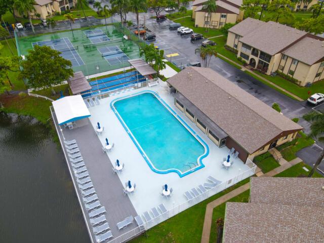 Pine Ridge III - Residential