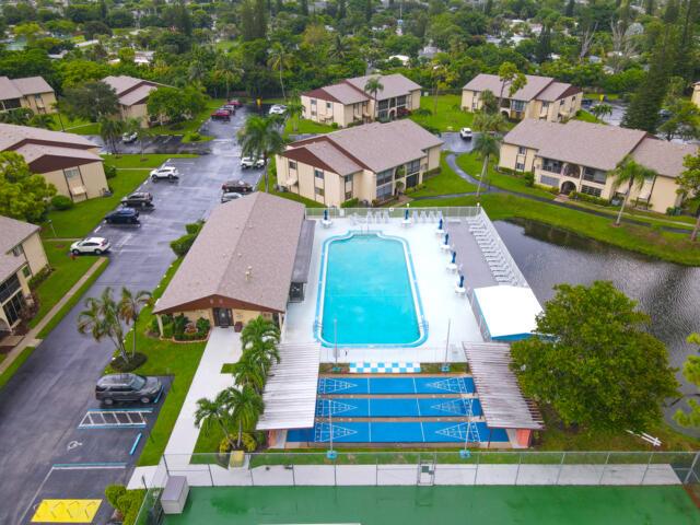 Pine Ridge III - Residential