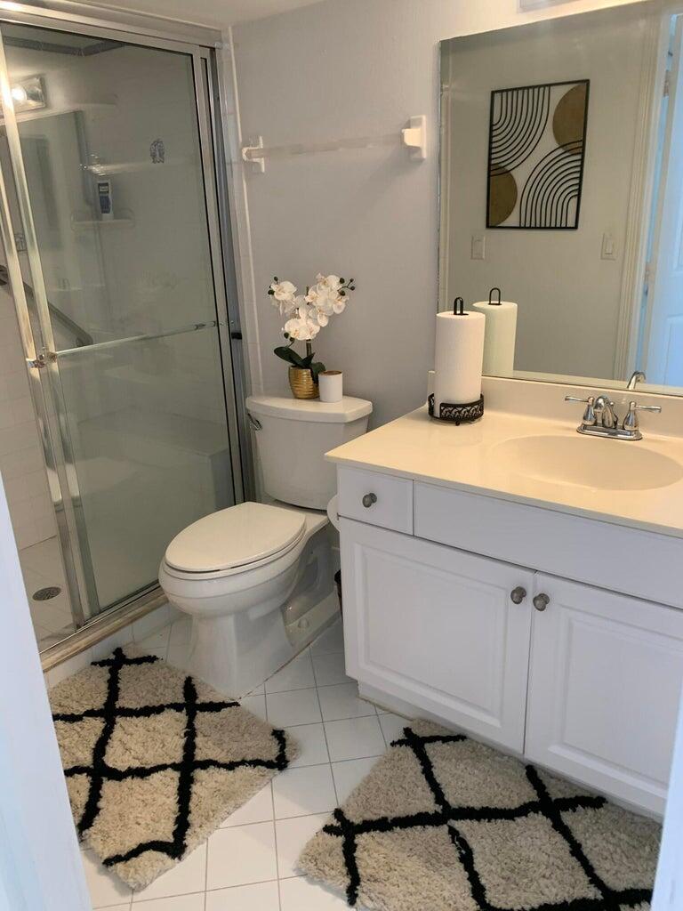 CLASSICS AT BEAR LAKES - Residential Lease