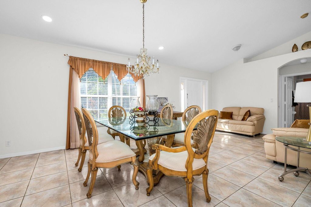 Photo of 1762 17th Avenue N, Lake Worth Beach, FL 33460 (MLS # R10943414)