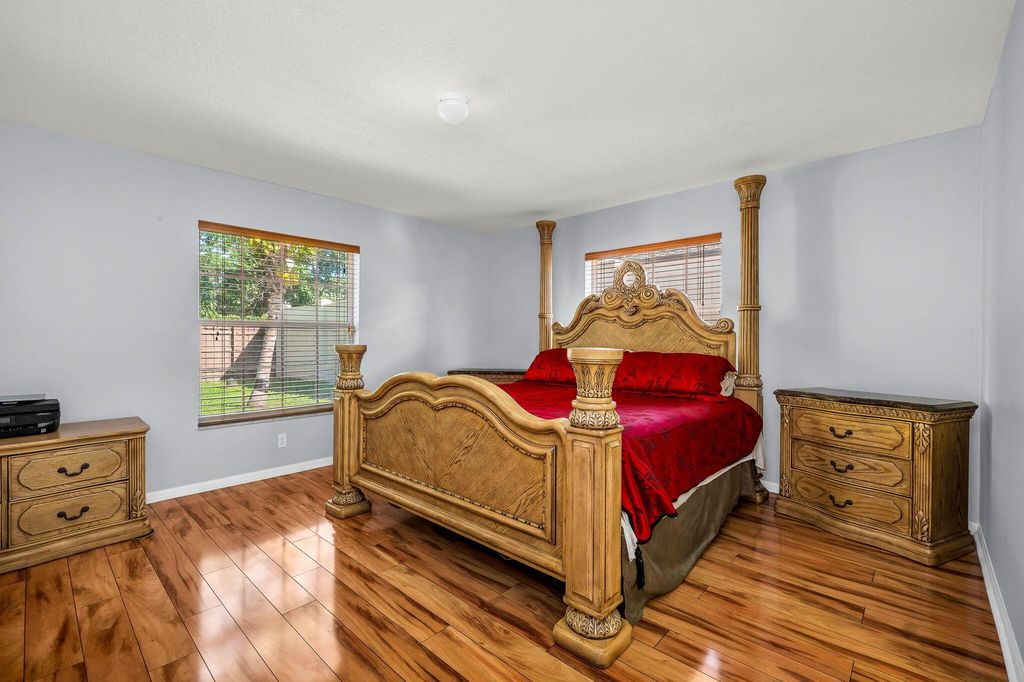 Photo of 1762 17th Avenue N, Lake Worth Beach, FL 33460 (MLS # R10943414)